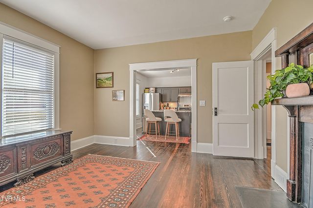 1132 Virginia Avenue, Bristol, TN 37620