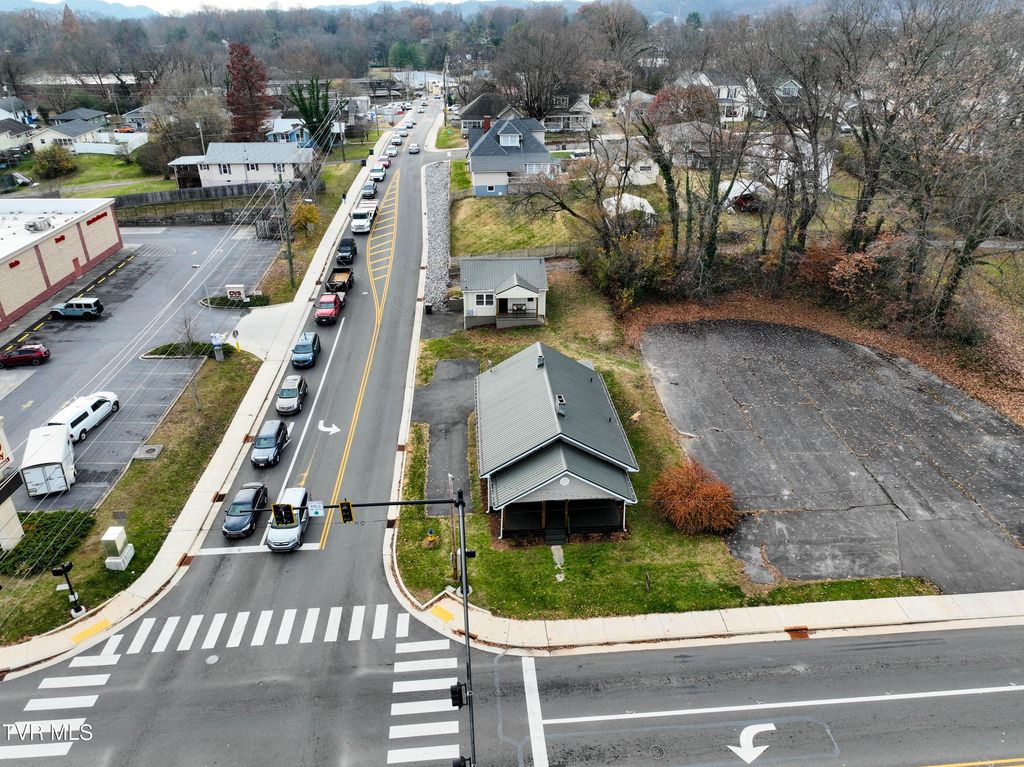 1132 Virginia Avenue, Bristol, TN 37620