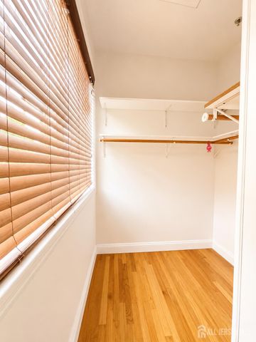 547 Sayre Avenue 214, Perth Amboy, NJ 08861