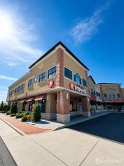 547 Sayre Avenue 214, Perth Amboy, NJ 08861