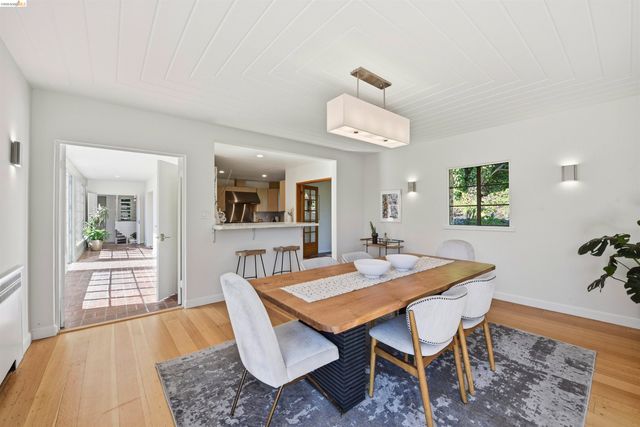 44 Highgate Rd, Kensington, CA 94707