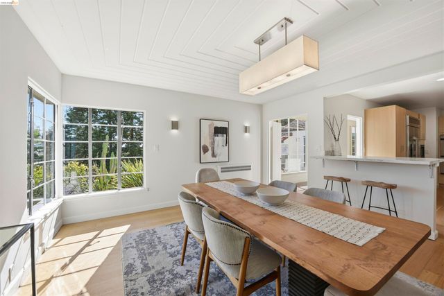 44 Highgate Rd, Kensington, CA 94707