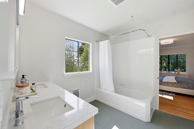 44 Highgate Rd, Kensington, CA 94707