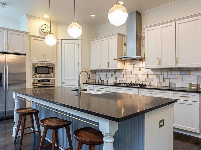 805 W Mary ST, Austin, TX 78704
