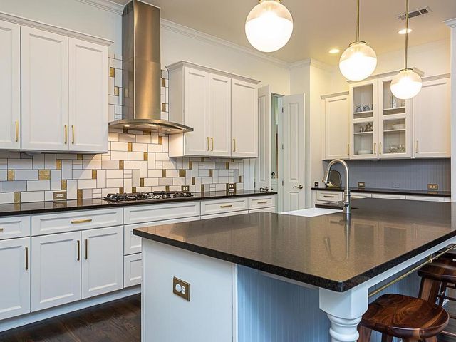 805 W Mary ST, Austin, TX 78704