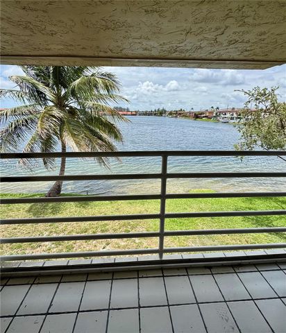 2762 W 60th St 53, Hialeah, FL 33016