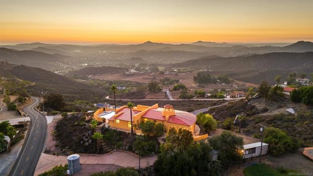 3696 Alta Loma Dr, Jamul, CA 91935