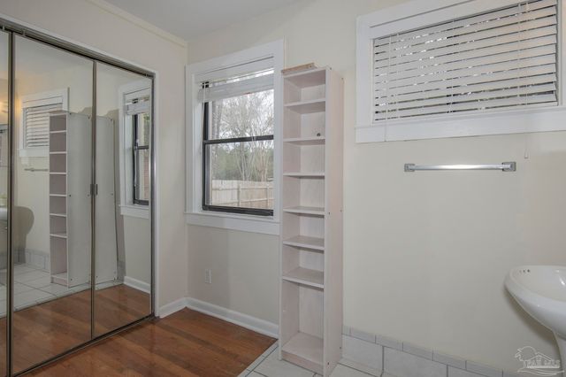 6314 Whiteoak Dr, Pensacola, FL 32503