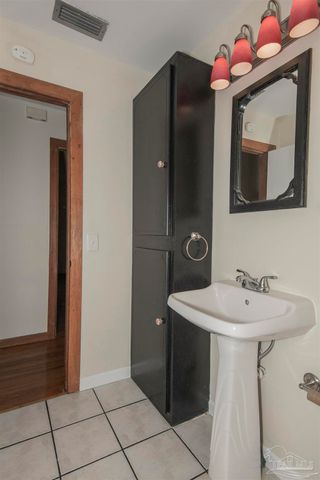 6314 Whiteoak Dr, Pensacola, FL 32503