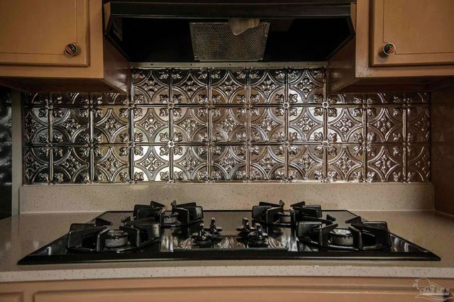 6314 Whiteoak Dr, Pensacola, FL 32503