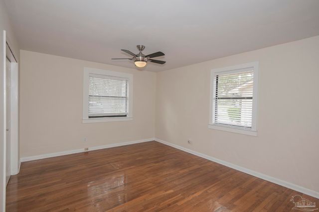 6314 Whiteoak Dr, Pensacola, FL 32503