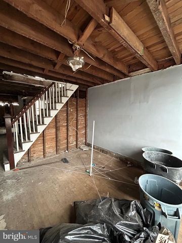 104 LOWER OAK ST, Wilmington, DE 19805
