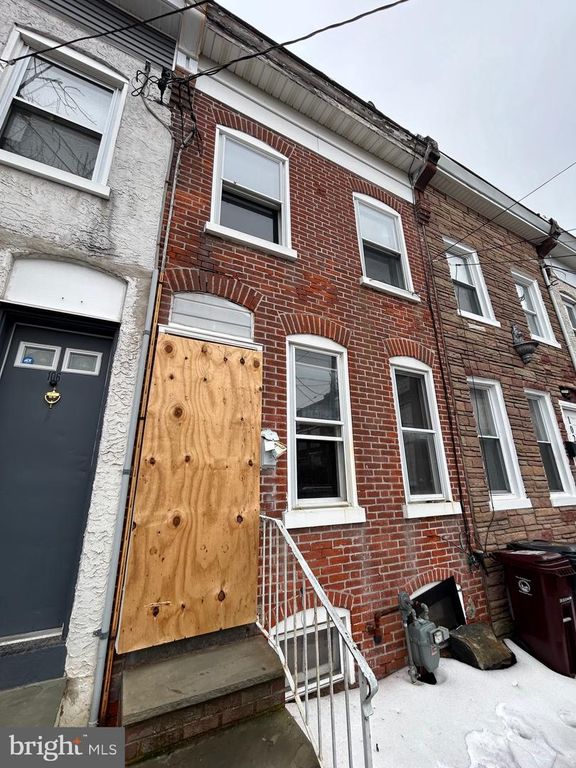 104 LOWER OAK ST, Wilmington, DE 19805