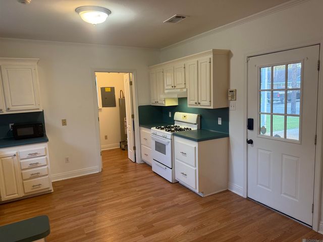 57830 Trosclair St, Plaquemine, LA 70764