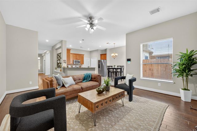 47 Crocus Petal Street, The Woodlands, TX 77382