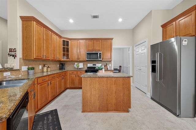 47 Crocus Petal Street, The Woodlands, TX 77382