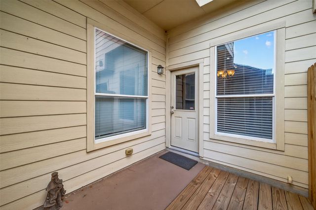 47 Crocus Petal Street, The Woodlands, TX 77382