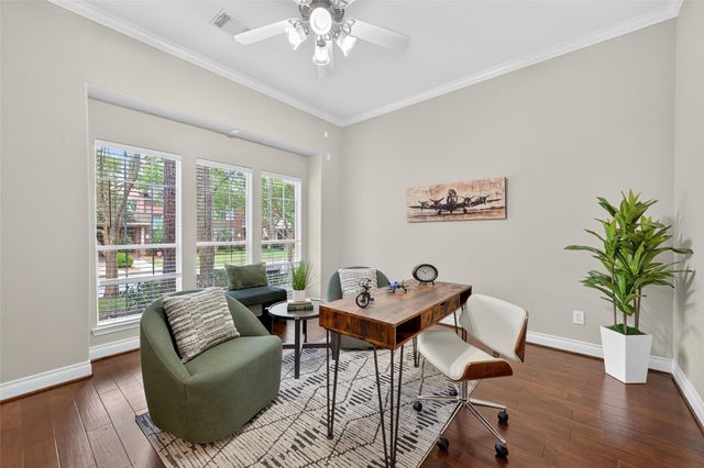 47 Crocus Petal Street, The Woodlands, TX 77382