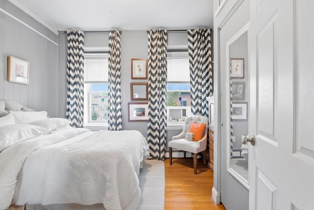 513-515 E 6th St 3, Boston, MA 02127