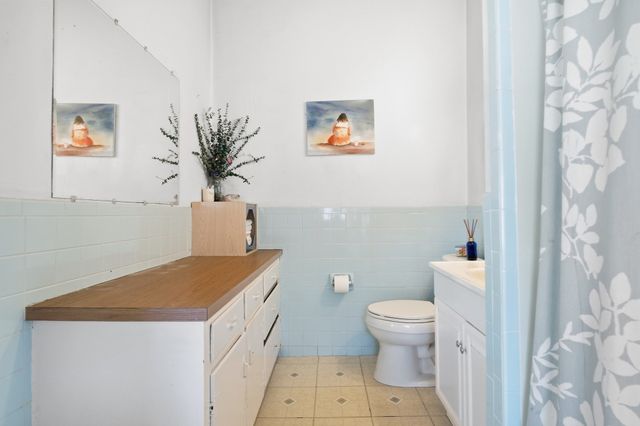 513-515 E 6th St 3, Boston, MA 02127