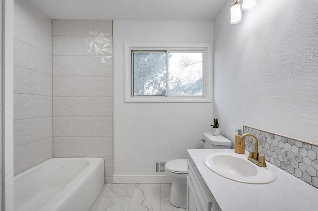 6136 E 9th St N, Wichita, KS 67208