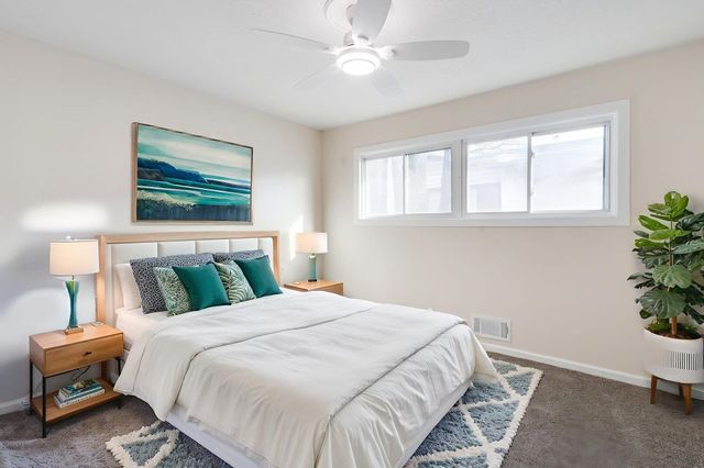 6136 E 9th St N, Wichita, KS 67208