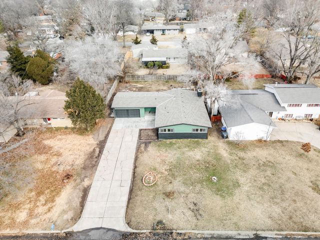 6136 E 9th St N, Wichita, KS 67208