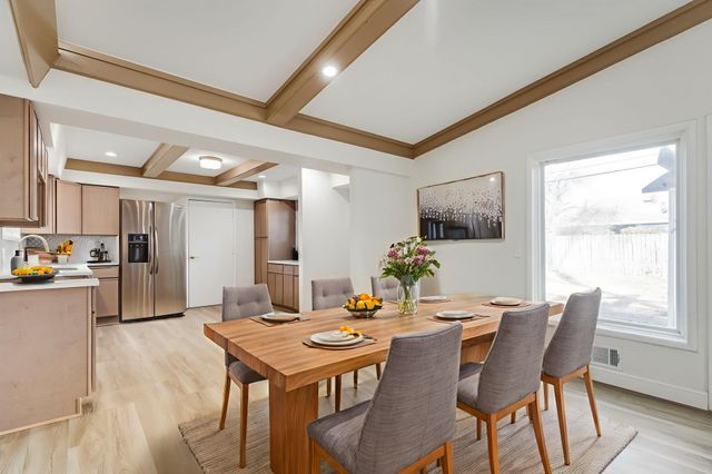 6136 E 9th St N, Wichita, KS 67208