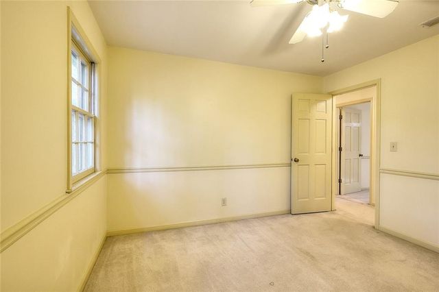 1786 SW Bear Cave SW, Lilburn, GA 30047