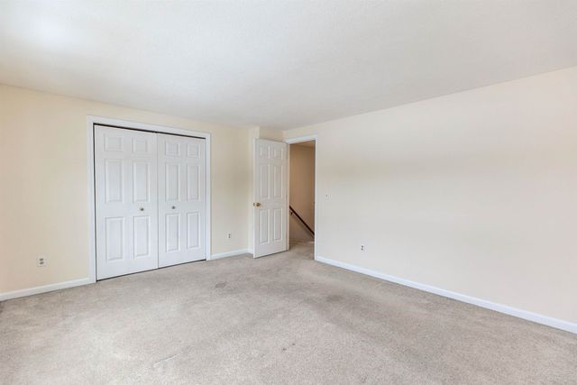 20 Gates Rd Apt 11, Marlborough, NH 03455