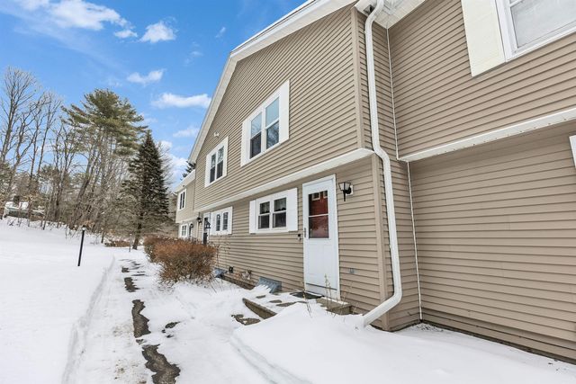 20 Gates Rd Apt 11, Marlborough, NH 03455