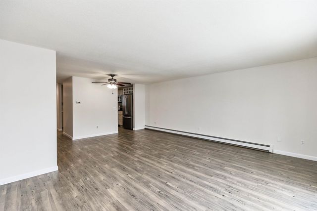 20 Gates Rd Apt 11, Marlborough, NH 03455