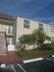 12 Willowbrook Ln 102, Delray Beach, FL 33446