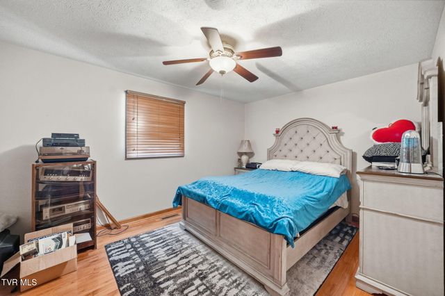 529 Old Gray Station Road, Johnson City, TN 37615