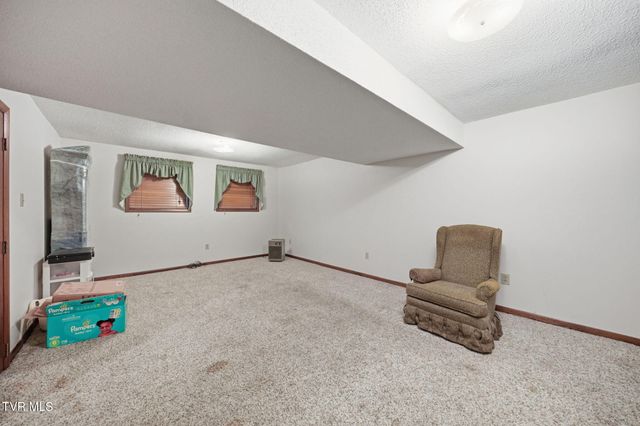 529 Old Gray Station Road, Johnson City, TN 37615