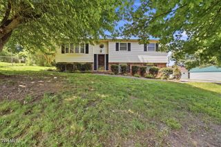 529 Old Gray Station Road, Johnson City, TN 37615