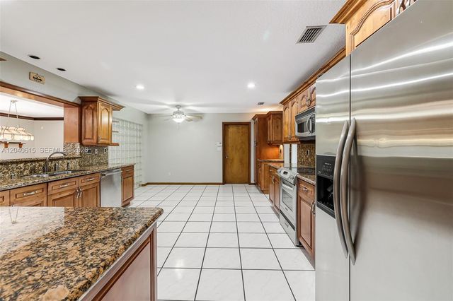 14941 SW 164th Terrace, Miami, FL 33187