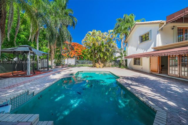 14941 SW 164th Terrace, Miami, FL 33187