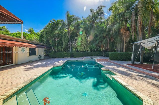 14941 SW 164th Terrace, Miami, FL 33187