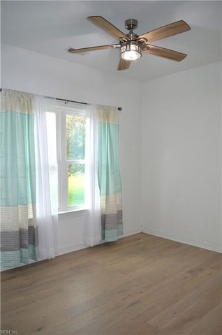 1301 Sanderson RD, Chesapeake, VA 23322