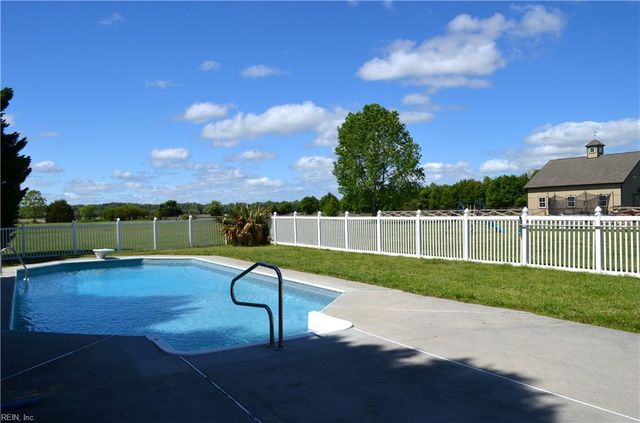 1301 Sanderson RD, Chesapeake, VA 23322