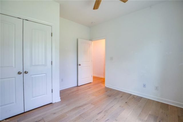 1301 Sanderson RD, Chesapeake, VA 23322