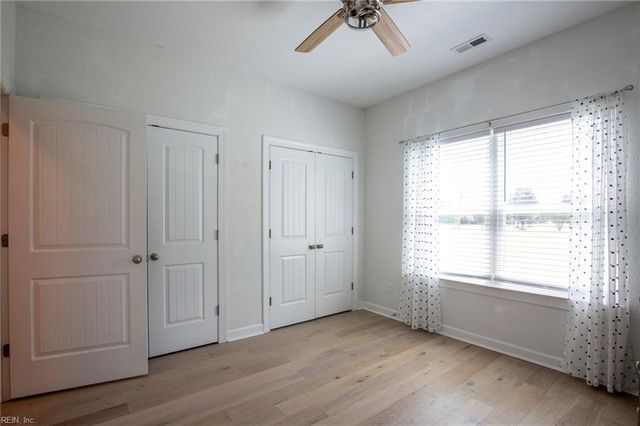 1301 Sanderson RD, Chesapeake, VA 23322