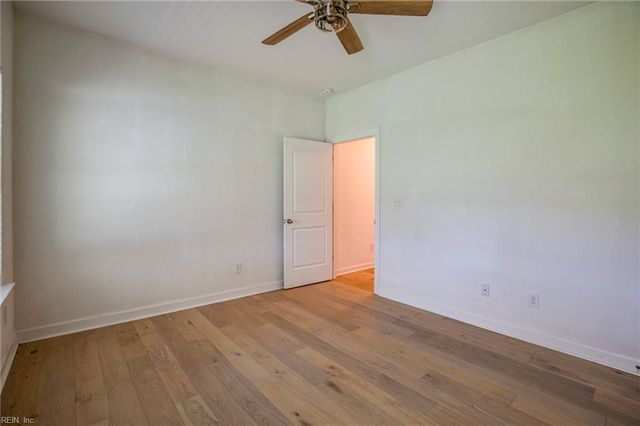 1301 Sanderson RD, Chesapeake, VA 23322