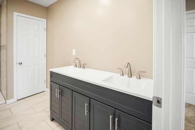 140 Deluca Drive, Science Hill, KY 42553
