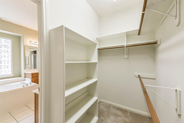 1002 Bristol Way, Pearland, TX 77584