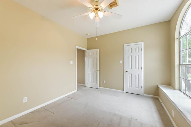 1002 Bristol Way, Pearland, TX 77584