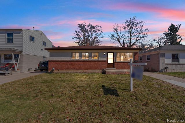 1645 Regene Street, Westland, MI 48186