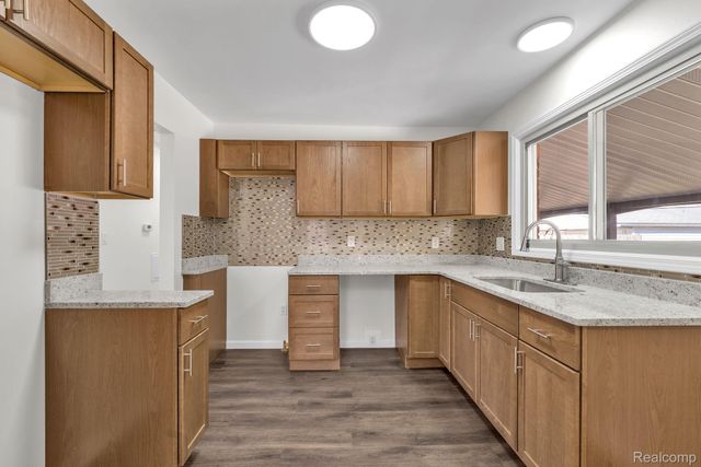 1645 Regene Street, Westland, MI 48186