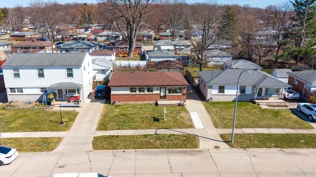 1645 Regene Street, Westland, MI 48186